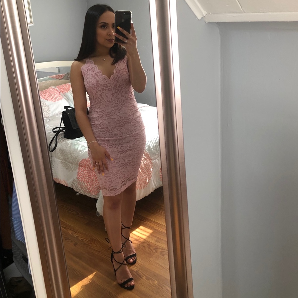Perfect pink dress 💕 Windsor